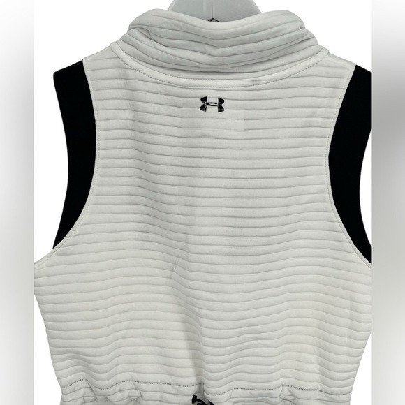 Under Armour Vest XS White Black Trim Daytona UA Storm Cold Gear Cinch Waist NWT - Picture 7 of 13